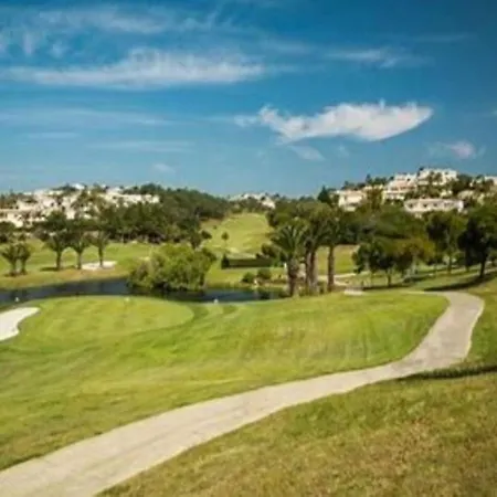 Βίλα 3 Bed Villa, Sleeps 6, Free Wifi, Quiet Location
