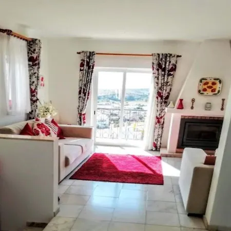 3 Bed Villa, Sleeps 6, Free Wifi, Quiet Location Βίλα Budens
